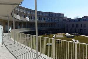 ZEITMIETVERTRAG! Wohnen im Speisehaus der Nationen  - Charmante 3-Zimmer-Wohnung mit Sonnen-Terrasse