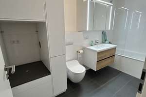Neue 2,5-Zi Wohnung direkt an U5/U7, PEP und Restaurants – Fritz-Erler-Str. 24, 81737 Neuperlach, München – Vorschaubild 10