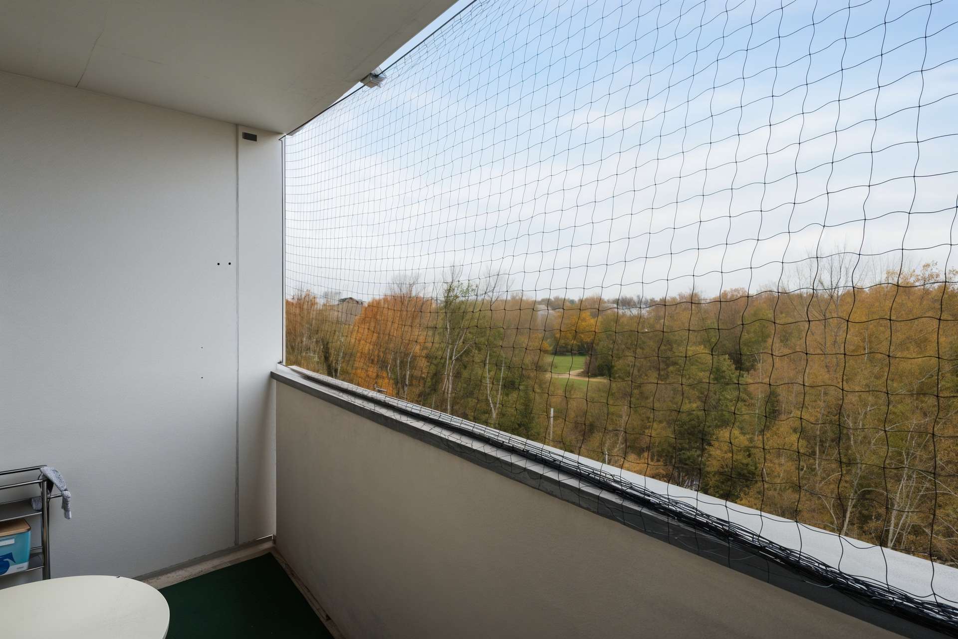 Immobilie in Frankfurt am Main - Vermietete 1,5-Zimmer-Kapitalanlage in Frankfurt-Hausen – ruhige Lage mit Weitblick - Bild 0