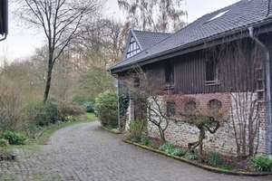 Idyllisches Haus auf ruhiger Hofanlage – Kreizhof 1, 53804 Much – Vorschaubild 2
