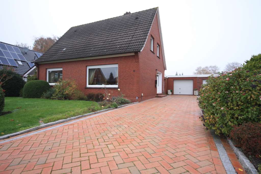 Immobilie in Weener - *Top Lage *gute Bausubstanz *überdachte Terrasse *Garage *Gasheizung von 2021 - Bild 1