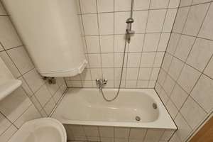 Stilvolle 1-Zimmer-Wohnung mit gehobener Innenausstattung mit Balkon und EBK in Regensburg – Prinz-Rupprecht-Straße 1, 93053 Kasernenviertel, Regensburg – Vorschaubild 10