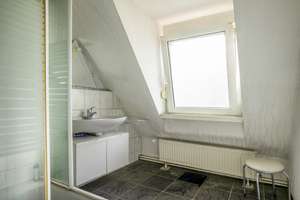 Vielseitiges Ein-Zweifamilienhaus mit Ausbaupotenzial, charmantem Garten und Werkstatt – 68259 Feudenheim, Mannheim – Vorschaubild 5