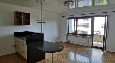 Modernisierte 4-Zimmer-Wohnung mit Garage