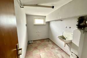 schöne Dachgeschosswohnung 
im 2. OG mit Garage und Gartenmitbenutzung 
in Nürnberg-Großreuth – Die vollständige Adresse der Immobilie erhältst du vom Anbieter., 90431 Großreuth bei Schweinau, Nürnberg – Vorschaubild 14