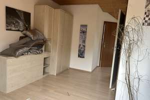 Gepflegtes Reihenmittelhaus mit Wintergarten in Laufamholz – Sittenbacher Straße 29, 90482 Laufamholz, Nürnberg – Vorschaubild 14