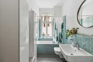 Elegante, voll möblierte 2-Zimmer-Wohnung in Prenzlauer Berg – Berlin – Vorschaubild 7