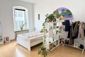 Charmant & Großzügig!  
3-Zimmer Wohnung im Herzen der Altstadt! – 93047 Innenstadt, Regensburg – Vorschaubild 2
