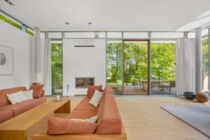 Architektenbungalow mit ikonischer Architektur und einzigartigem Naturschutzblick – Die vollständige Adresse der Immobilie erhältst du vom Anbieter., 22359 Volksdorf, Hamburg – Vorschaubild 6