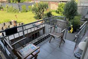 Wohlfühloase mit 300 m² Privatgarten – hochwertig sanierte 2,5-Zimmer-Wohnung mit Terrasse, EBK & Ho – Berchumer Str 8, 47137 Untermeiderich, Duisburg – Vorschaubild 3