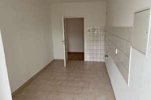 Wohnung mit Loggia in Zeisigwaldnähe -Chemnitz-Hilbersdorf – Trinitatisstraße 1, 9131 Hilbersdorf, Chemnitz – Vorschaubild 11