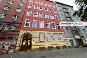 IMMOBERLIN.DE - Perfekt in Kreuzberg! Renovierte Altbauwohnung mit ruhigem Südwestbalkon