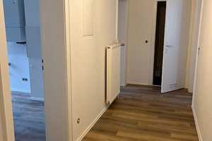 Renovierte 2 Zi, K-D-B-Balkon im Erdgeschoss nähe Hbf. – Gesellenstraße 21, 42119 Wuppertal – Vorschaubild 3