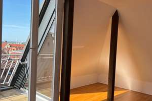 Großzügige Penthouse-Wohnung mit grandiosem Blick über Stuttgart  – Die vollständige Adresse der Immobilie erhältst du vom Anbieter., 70188 Uhlandshöhe, Stuttgart – Vorschaubild 6