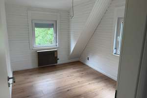 Sofort verfügbar! 2-Zimmer-Wohnung als Erstbezug nach Renovierung ! – Höhbergstr 14, 70327 Wangen, Stuttgart – Vorschaubild 2