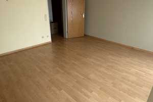 Schöne helle 2 Zimmerwohnung mit Balkon und Stellplatz in MG-Mitte ! – Hittastr. 42, 41061 Mönchengladbach – Vorschaubild 6