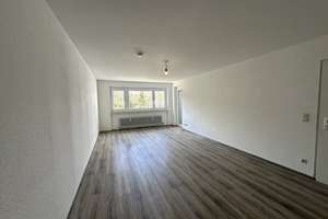 Sanierte 4-Zimmer Wohnung mit Balkon, EBK & Aufzug in Heilbronn-Ost – Die vollständige Adresse der Immobilie erhältst du vom Anbieter., 74078 Heilbronn, Heilbronn – Vorschaubild 8