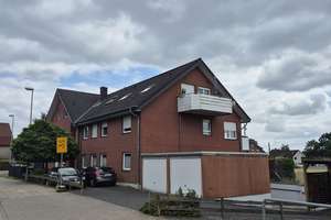 Erstbezug nach Sanierung: helle 3-Zimmer Wohnung