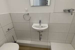Doppelzimmer-Apartment möbliert im 1. Obergeschoss vorne links – Seewiesenweg 15, 69124 Kirchheim, Heidelberg – Vorschaubild 2
