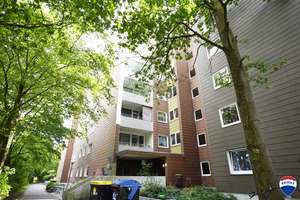 Nähe Mittellandkanal: Vermietete 2-Zimmer-Wohnung mit Balkon – Hinrichsring 15 A, 30177 List, Hannover – Vorschaubild 1