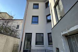 Schöne 4-Zimmer-Altbau-Wohnung in Augsburg-Oberhausen – Lindenstraße 10, 86153 Rechts der Wertach, Augsburg – Vorschaubild 2