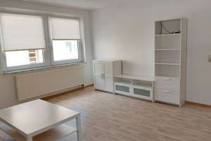 schöne, gemütliche und teilmöblierte Wohnung mit Balkon in zentraler Lage von Siegen – Friedrich-Wilhelm-Straße 90, 57074 Siegen, Siegen – Vorschaubild 2