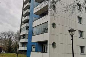 Helle 2-Zimmer-Wohnung im 1. OG mit Balkon in Berlin-Britz – Gutschmidtstr. 46, 12359 Britz, Berlin – Vorschaubild 2