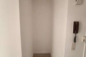 MODERNE 2-ZIMMER WOHNUNG MIT BALKON IN EHRENFELD – Lukasstraße 34, 50823 Neuehrenfeld, Köln – Vorschaubild 6