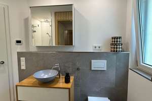 Hochwertig 4-Zimmer-Wohnung mit privater Sauna, Südbalkon & TG-Stellplatz in Fürth-Poppenreuth – Die vollständige Adresse der Immobilie erhältst du vom Anbieter., 90765 Ronhof, Kronach, Fürth – Vorschaubild 2