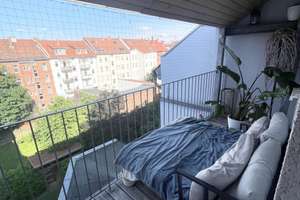 Nachmieter gesucht für schöne und ruhige möblierte 1- Zimmer Wohnung mit EBK und Balkon 