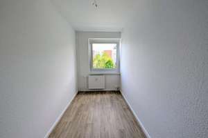 Familienfreundliche 4-Raum Wohnung mit Badewanne und Blick ins Grüne – Straße Usti nad Labem 65, 9119 Kappel, Chemnitz – Vorschaubild 8