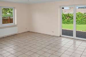 Gepflegter Walmdachbungalow mit Carport in ruhiger Sackgassenlage in Süderheistedt bei Heide – Die vollständige Adresse der Immobilie erhältst du vom Anbieter., 25779 Süderheistedt – Vorschaubild 5