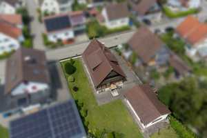 FÜR HOLZLIEBHABER! Freistehendes Einfamilienhaus mit großer Garage und schönem Garten
 – Ravensburg (Kreis) – Vorschaubild 6