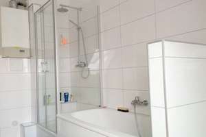 Attraktive 4-Zimmer Dachgeschosswohnung in Wiesbaden-Mitte – Die vollständige Adresse der Immobilie erhältst du vom Anbieter., 65183 Westend / Bleichstraße, Wiesbaden – Vorschaubild 10