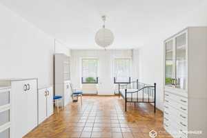 Großzügiger Winkelbungalow mit Einliegerwohnung in bester Lage – viel Privatsphäre und sofort bezugs – Regensburg – Vorschaubild 16