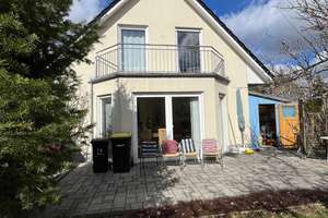 Gepflegtes Familienhaus mit Garten und Kamin in ruhiger Lage – Achardstraße 7, 12621 Kaulsdorf, Berlin – Vorschaubild 4
