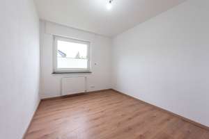 Gemütliches Zuhause in Top-Lage: 3 Zimmer mit Kamin & Balkon – Die vollständige Adresse der Immobilie erhältst du vom Anbieter., 45259 Heisingen, Essen – Vorschaubild 12