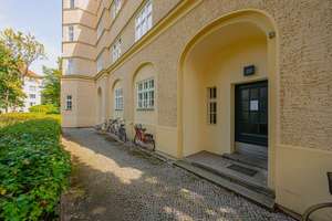 Urban, gemütlich & sonnig – 2 Zimmer mit großem Balkon – Die vollständige Adresse der Immobilie erhältst du vom Anbieter., 12163 Steglitz, Berlin – Vorschaubild 19