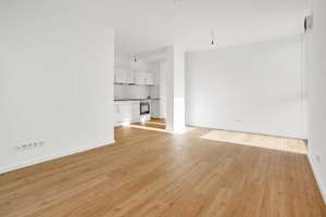 2 Zimmer mit EBK, Aufzug und sonnigem Balkon   – Allee der Kosmonauten 25a, 10315 Lichtenberg (Ortsteil), Berlin – Vorschaubild 1