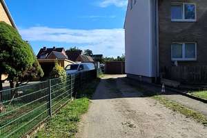 Mehrfamilienhaus mit zwei Garagen und großem Garten in Schnega – Hohes Feld 22 , 29465 Schnega – Vorschaubild 2