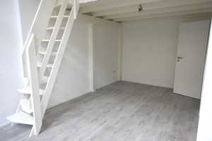 *Gemütliches Apartment mit Empore* – Gronaustr. 12, 42285 Wuppertal – Vorschaubild 2