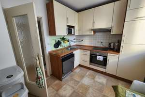 Attraktive 2-Zimmer-Wohnung mit Einbauküche & Balkon in München-Moosach – ab 01.07. – Dachauer Straße 244, 80992 Alt-Moosach, München – Vorschaubild 1
