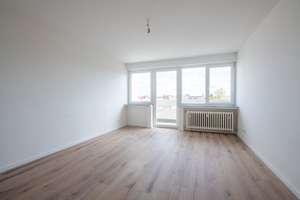 Morgensonne mit Ausblick: 2-Zimmer-Wohnung mit Balkon, Badewanne und Parkett nahe Ku'damm – Eisenzahnstraße 12, 10709 Wilmersdorf, Berlin – Vorschaubild 6