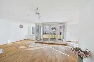 Moderne, ideal geschnittene Familienwohnung mit zwei Balkonen und zwei Bädern nahe TiergartenSpree – Die vollständige Adresse der Immobilie erhältst du vom Anbieter., 10555 Moabit, Berlin – Vorschaubild 3