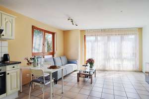 Ruhig gelegene 2-Zimmer-Wohnung im Hohbuch – Die vollständige Adresse der Immobilie erhältst du vom Anbieter., 72762 Reutlingen-Mitte, Reutlingen – Vorschaubild 2