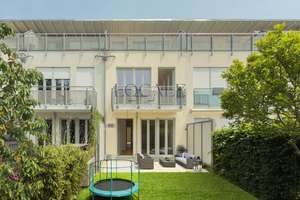 Ihr modernes Familien-Zuhause – frisch saniert, top Lage, sofort einziehen! – Die vollständige Adresse der Immobilie erhältst du vom Anbieter., 85586 Poing – Vorschaubild 1