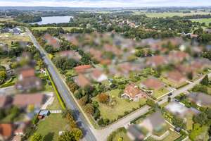 Wohnen im Grünen: Stilvolles Einfamilienhaus mit moderner Ausstattung – Die vollständige Adresse der Immobilie erhältst du vom Anbieter., 21745 Hemmoor – Vorschaubild 41