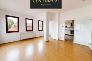 Freundliche 2-Zimmer-Wohnung mit Balkon und Einbauküche