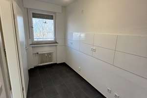 1 Monat Mietfrei! Attraktive Singlewohnung, frisch renoviert! – Steinhausstr. 107/109, 58099 Boele, Hagen – Vorschaubild 2