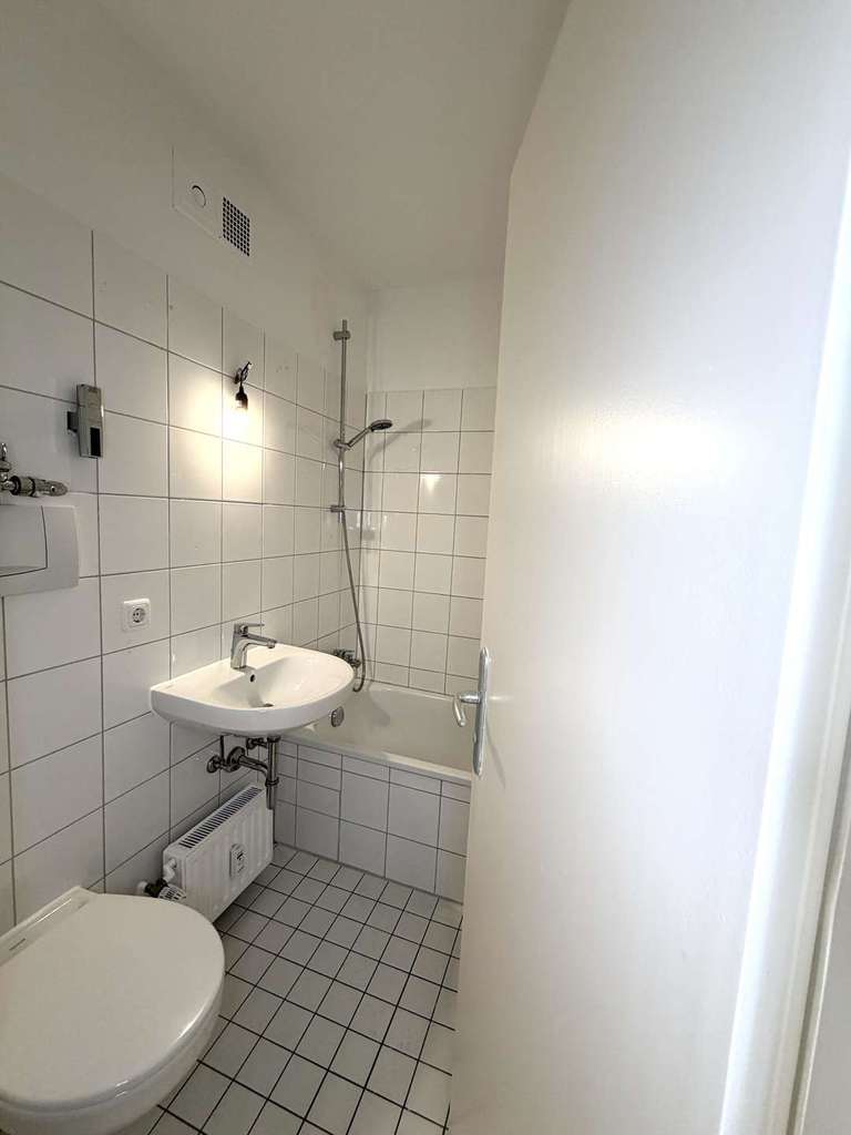 Immobilie in Vaterstetten - Hammer-Preis! Dachterrassenwohnung in zentraler Lage von Baldham - Bild 4